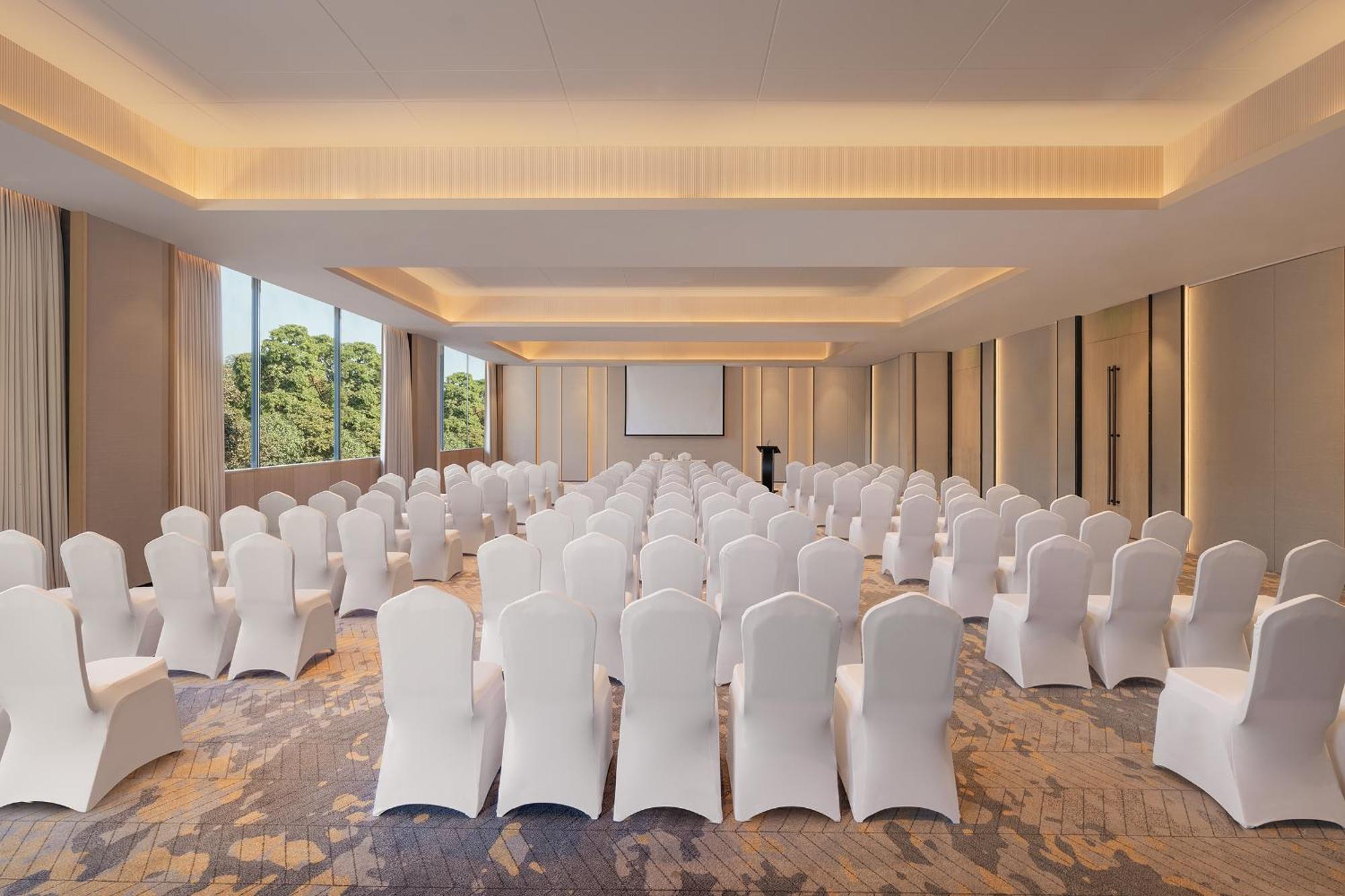 Fairfield By Marriott Vadodara Buitenkant foto
